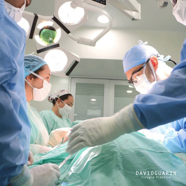 Slider image (9) Dr. David Guarin Cirugia Plastica